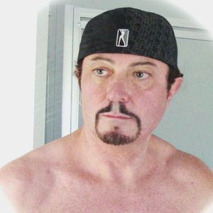 Meet your Posher, Gregory